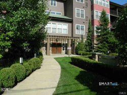 100 Unit 111 Richards Avenue - Photo 0