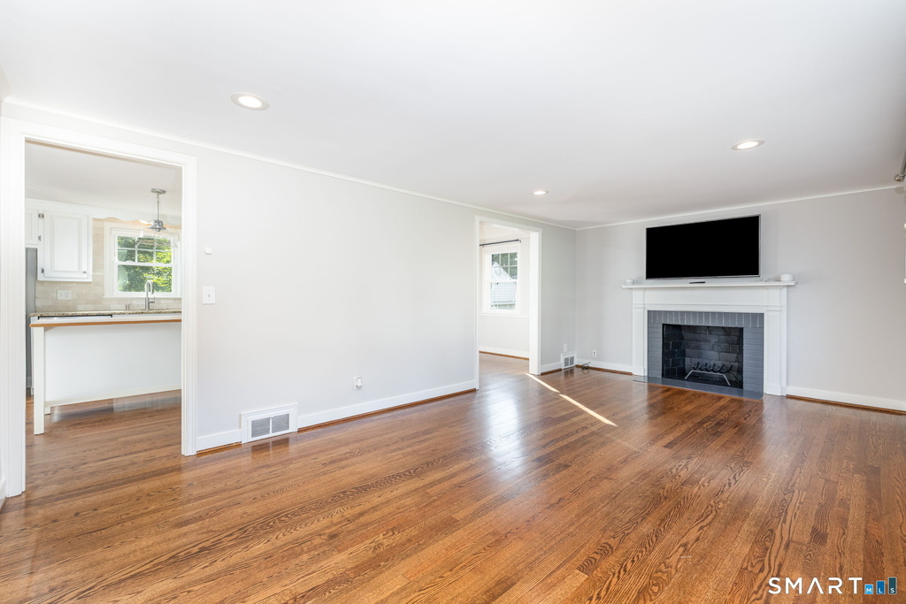 170 Brunswick Avenue - Photo 6