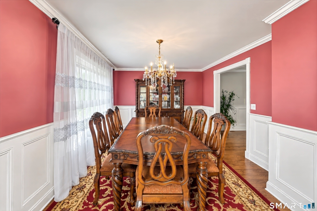 54 Saint Charles Avenue - Photo 7