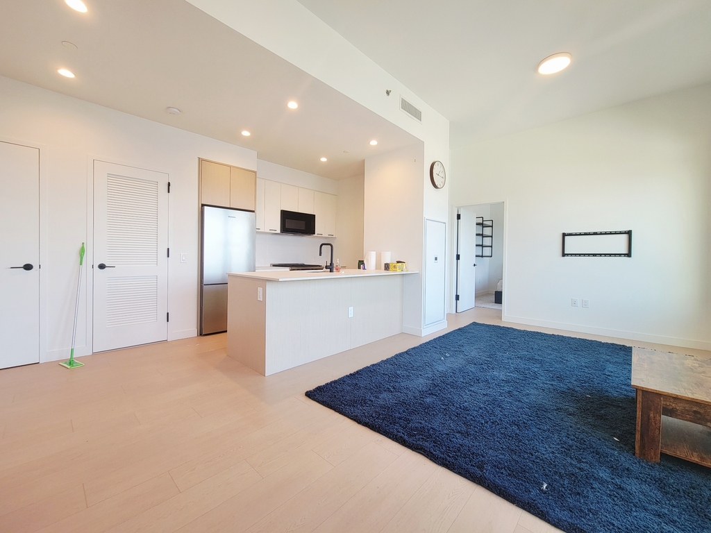 482 Kent Avenue - Photo 2