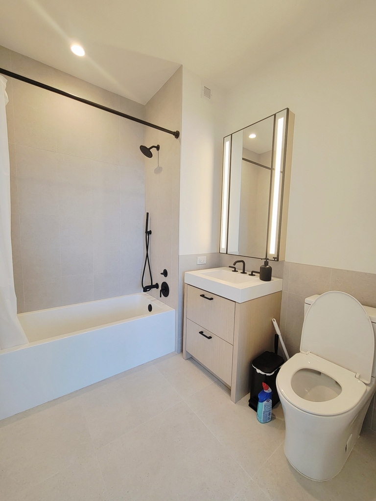 482 Kent Avenue - Photo 4
