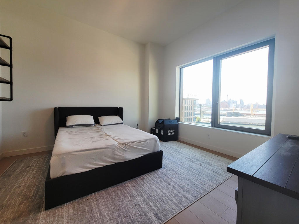 482 Kent Avenue - Photo 5
