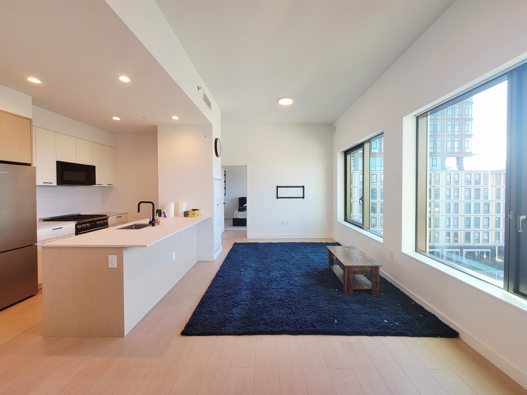 482 Kent Avenue - Photo 3