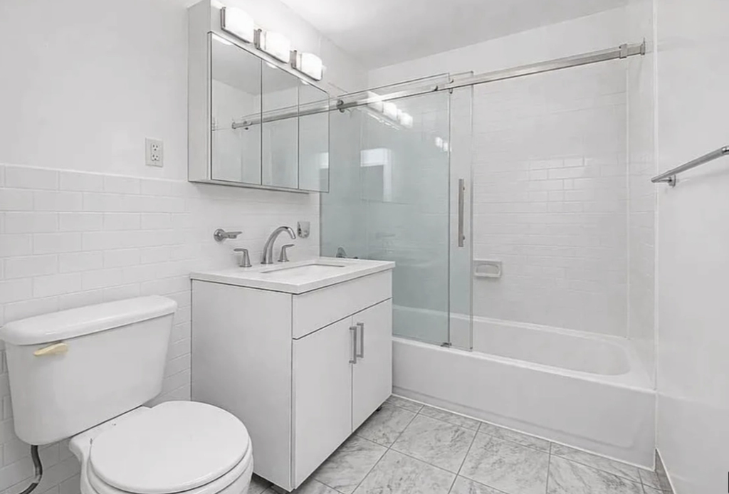 East 35th Street - Photo 2