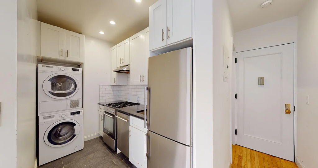  East 91st Street - Photo 0