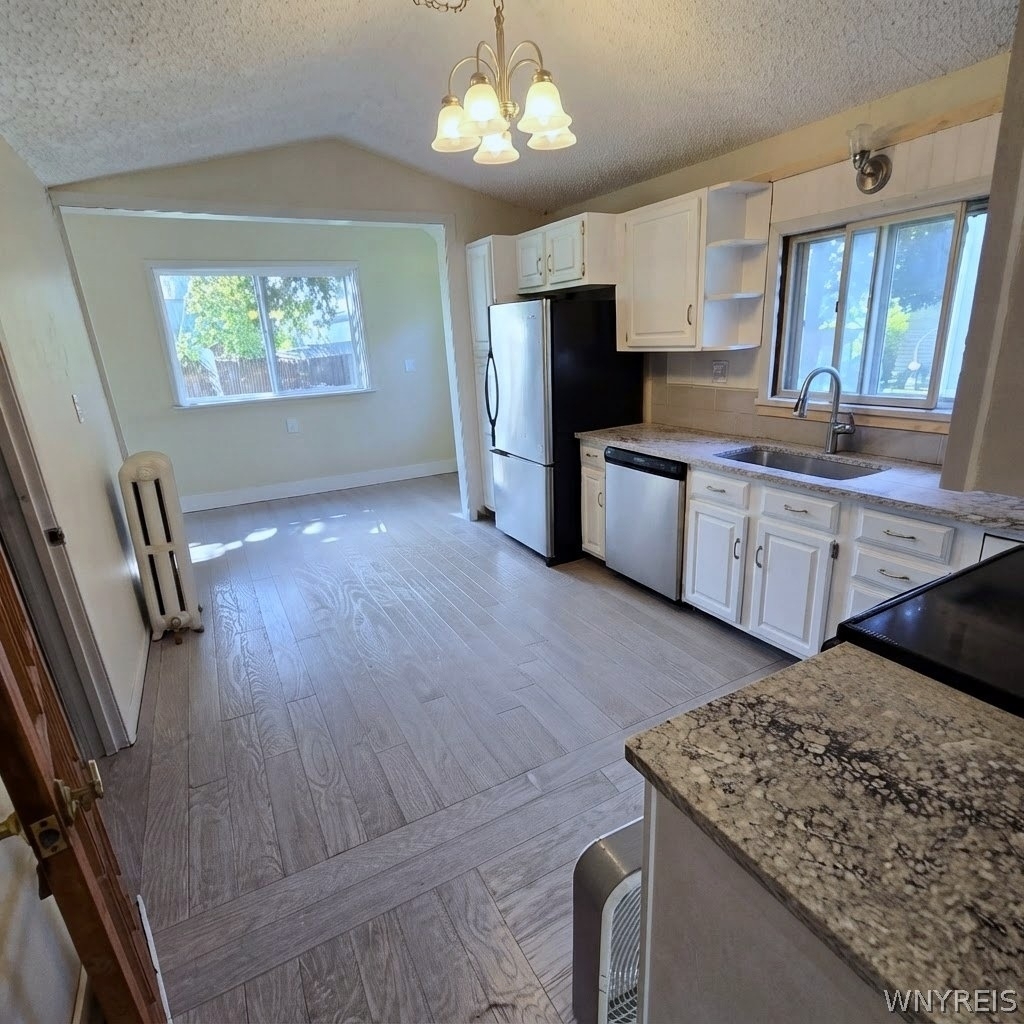 833 Revere Avenue - Photo 13