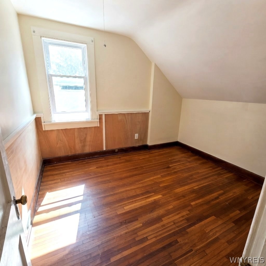 833 Revere Avenue - Photo 20