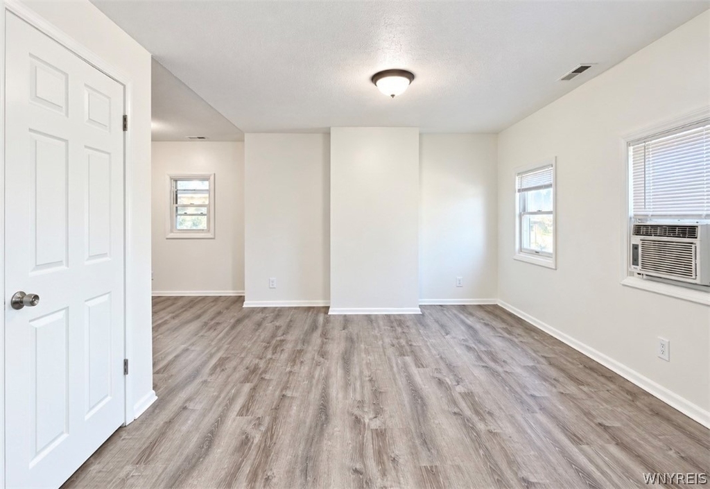 5714 Buffalo Avenue - Photo 4