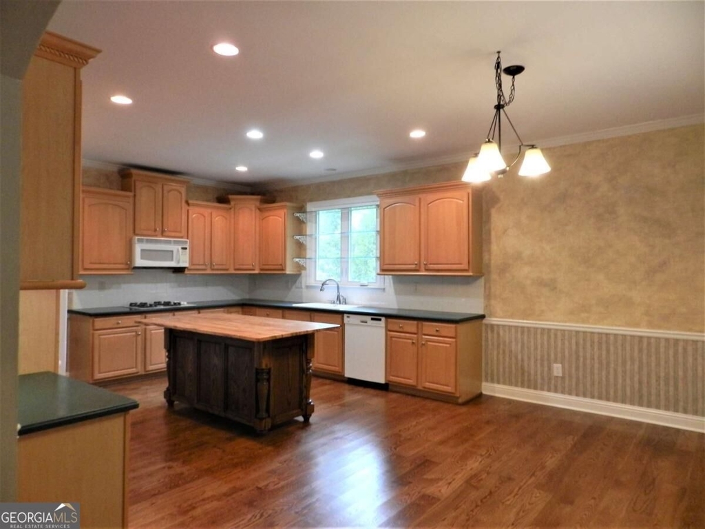 2565 Harman Park Court - Photo 4