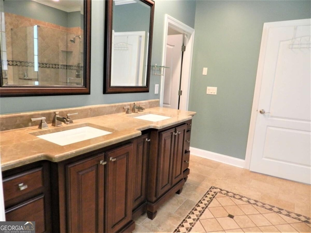 2565 Harman Park Court - Photo 11