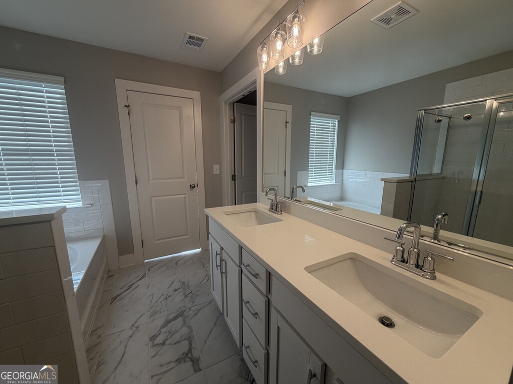 2486 Honey Way - Photo 22