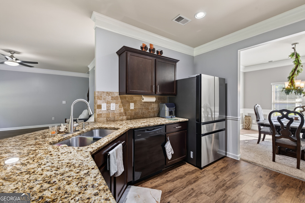225 Mary Jane Lane - Photo 28