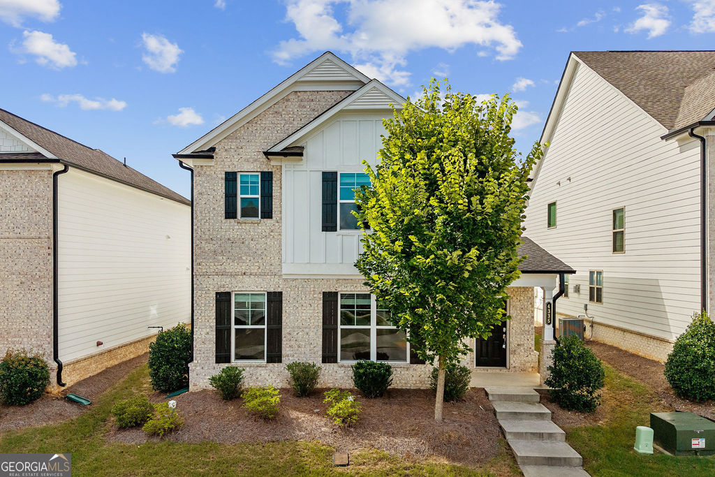 4335 Magpie Drive - Photo 0