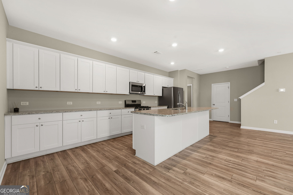 4335 Magpie Drive - Photo 4