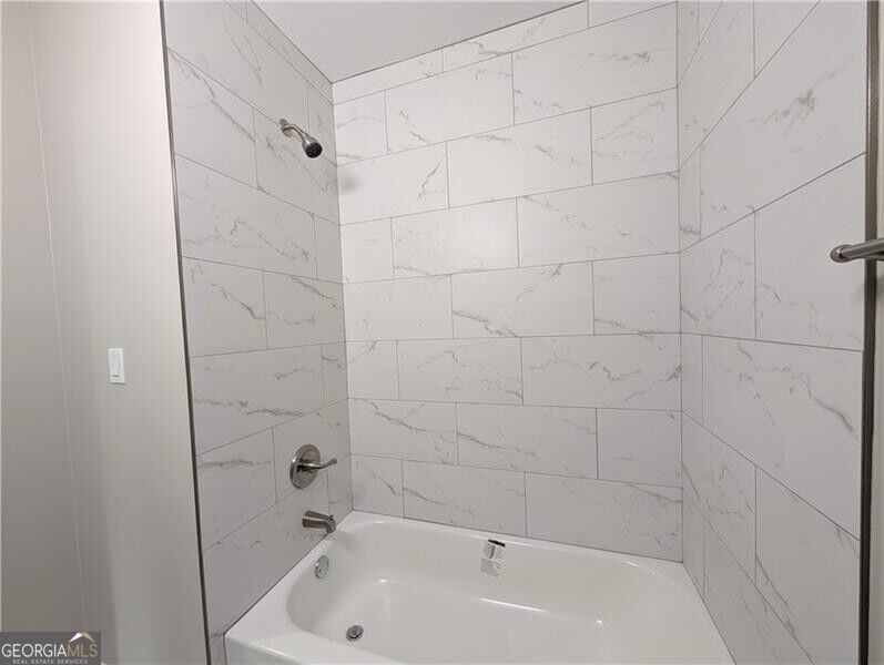 1377 Pine Avenue - Photo 11