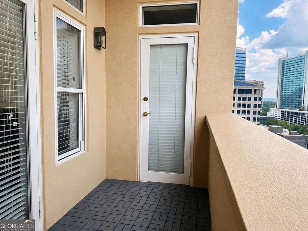 3334 Peachtree Road Ne - Photo 18