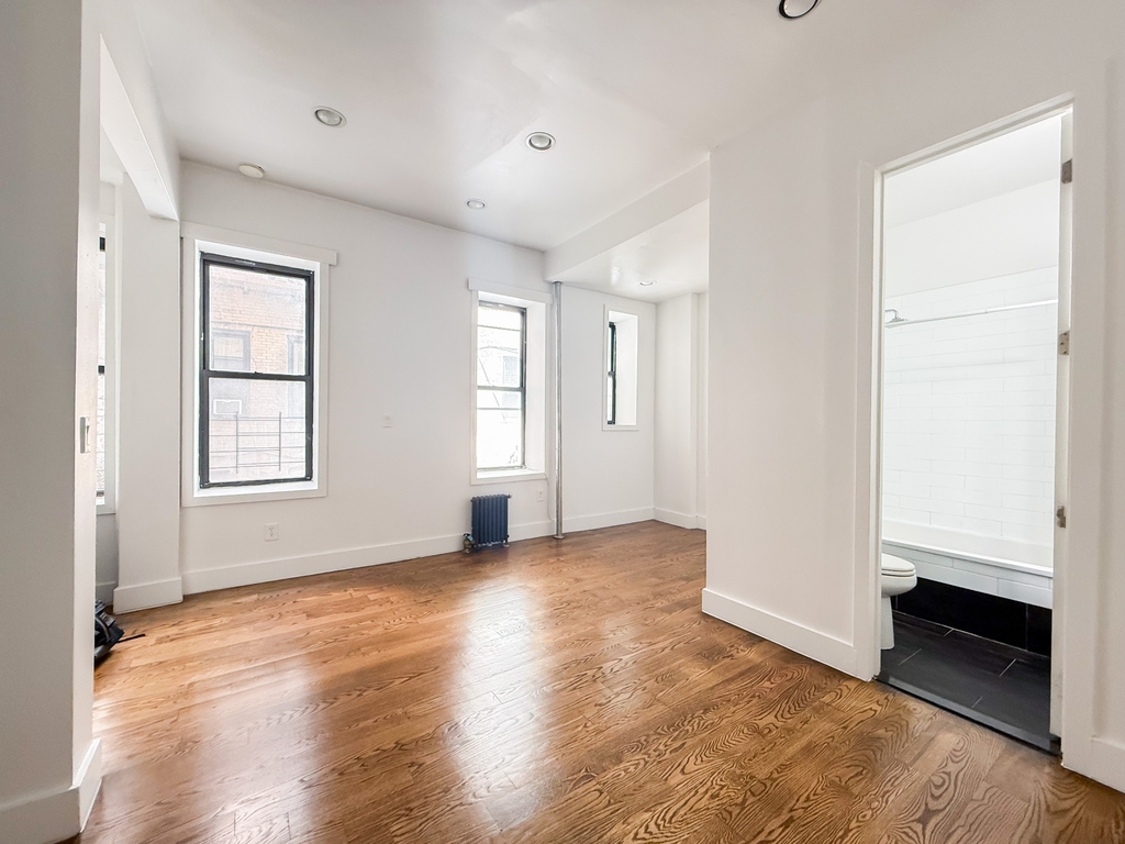 410 Eastern Parkway - Photo 0
