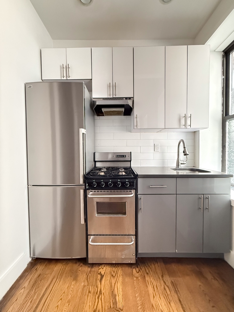 410 Eastern Parkway - Photo 7