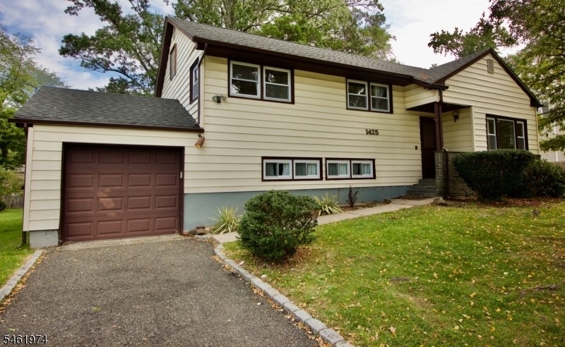 1425 Boynton Ave - Photo 18