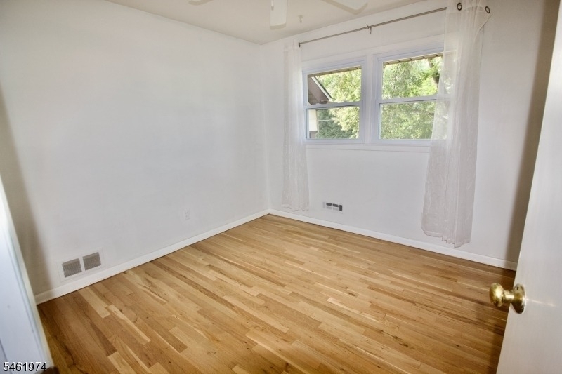 1425 Boynton Ave - Photo 12