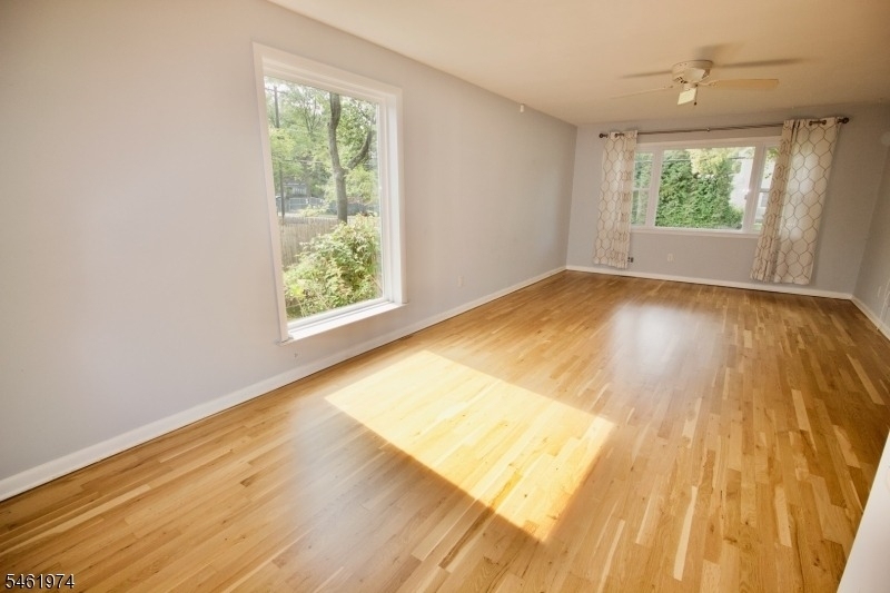 1425 Boynton Ave - Photo 1