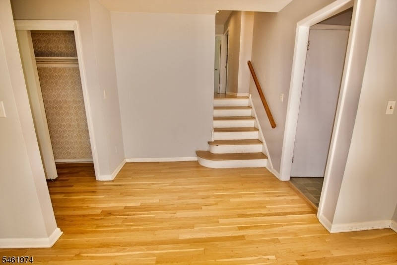 1425 Boynton Ave - Photo 4