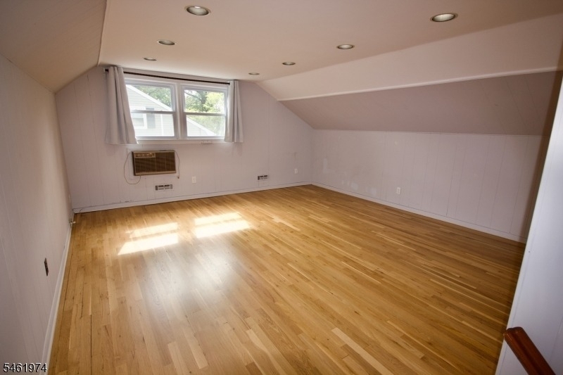 1425 Boynton Ave - Photo 17