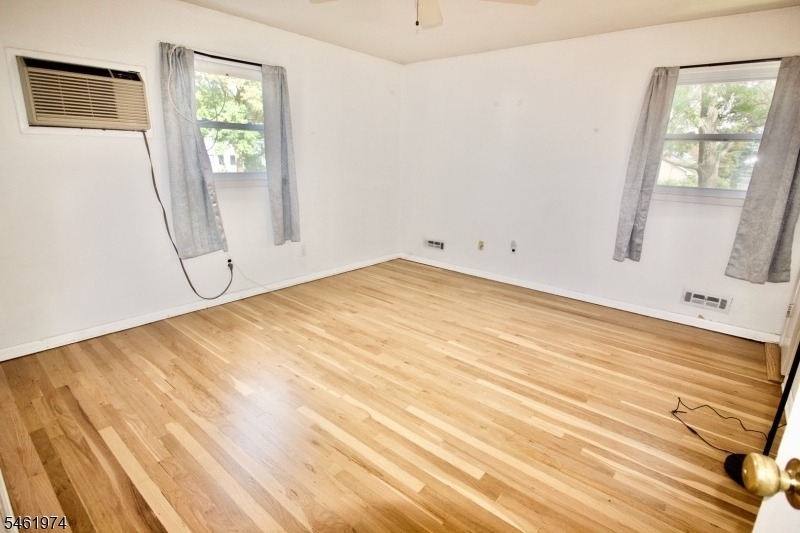 1425 Boynton Ave - Photo 14