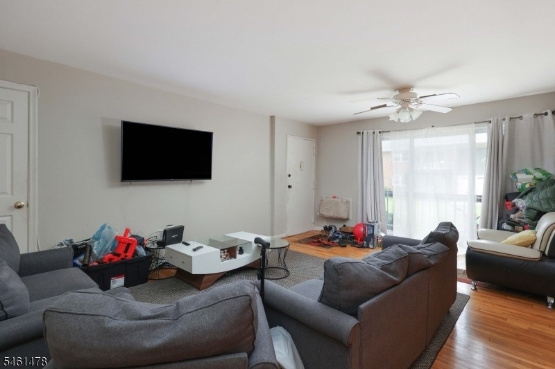 534 Andria Ave - Photo 15