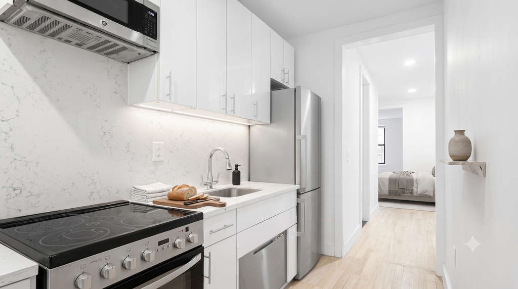 1734 Amsterdam Avenue - Photo 3
