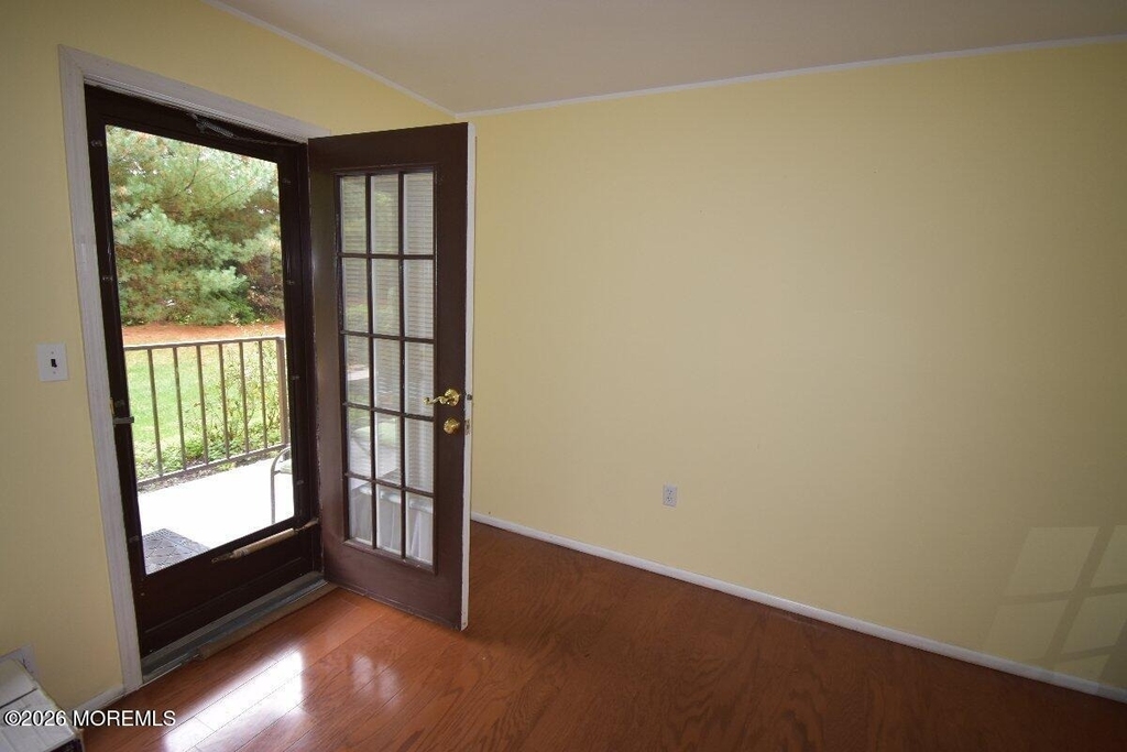 1304 Wellington Place - Photo 11