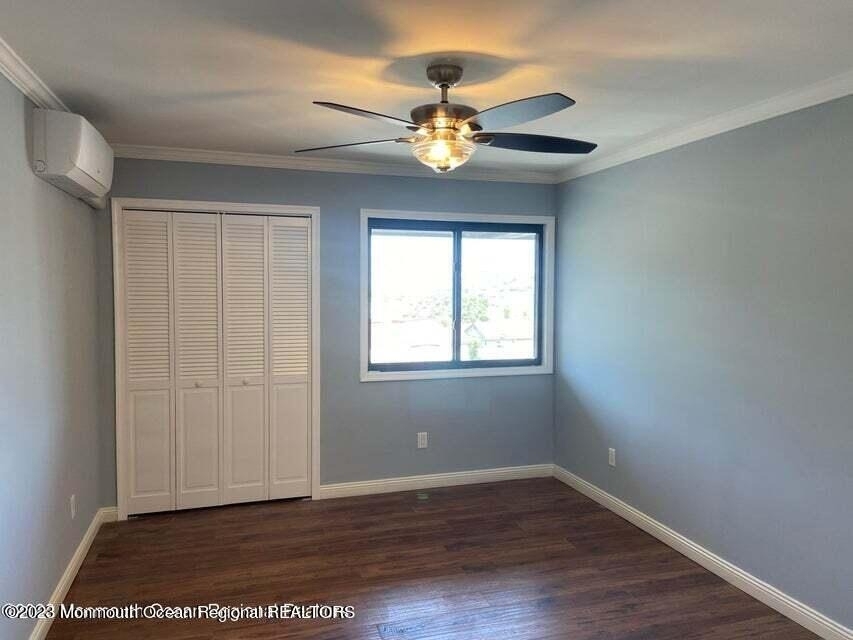 330 Shore Drive - Photo 3