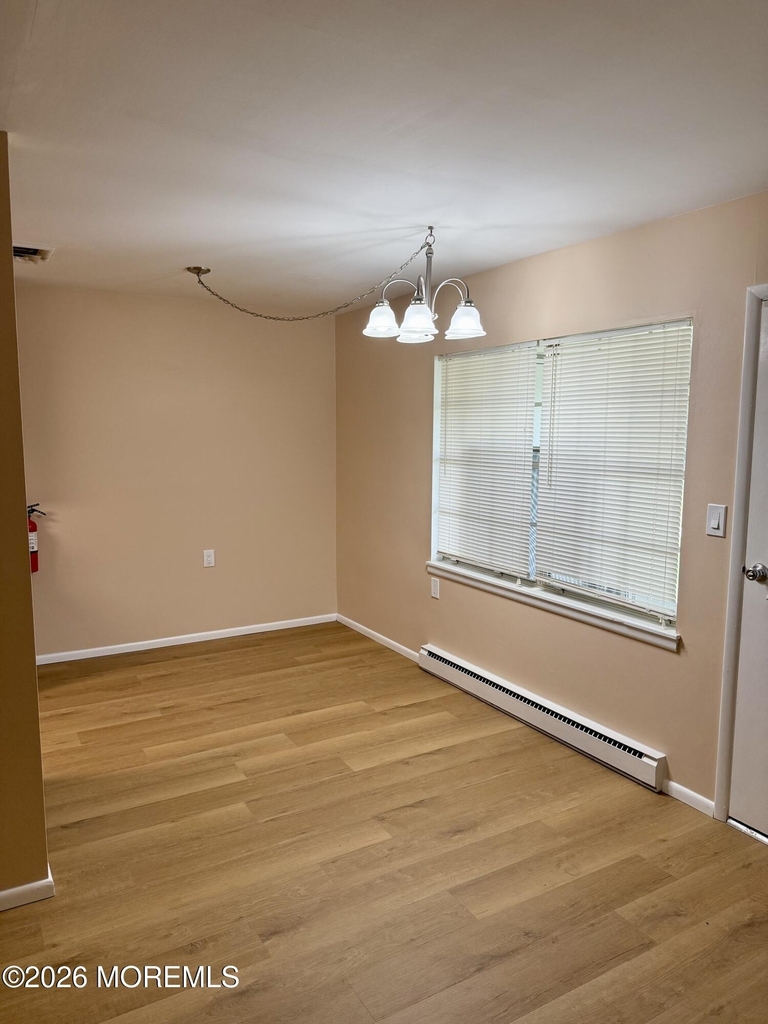 840 E Inverness Court - Photo 7