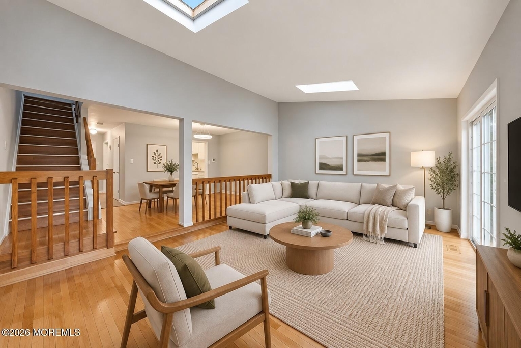 276 Longwood Drive - Photo 9