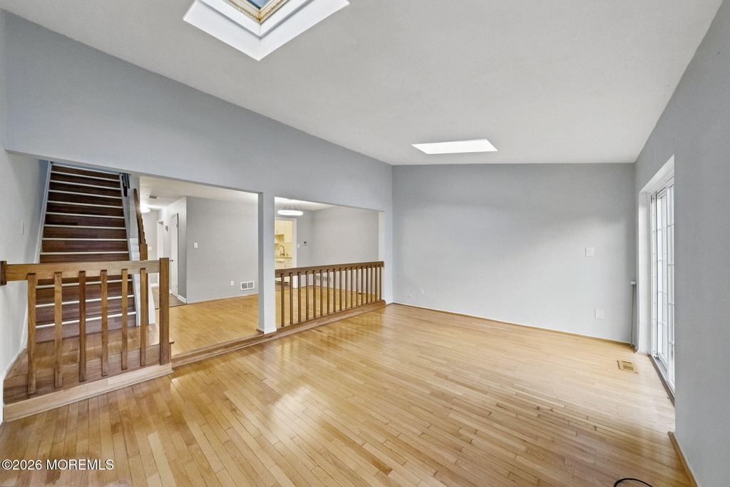 276 Longwood Drive - Photo 7