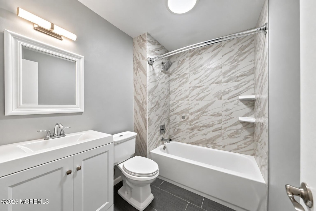 276 Longwood Drive - Photo 13