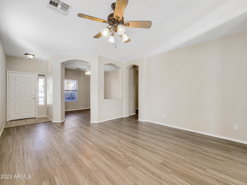 14173 W Weldon Avenue - Photo 6