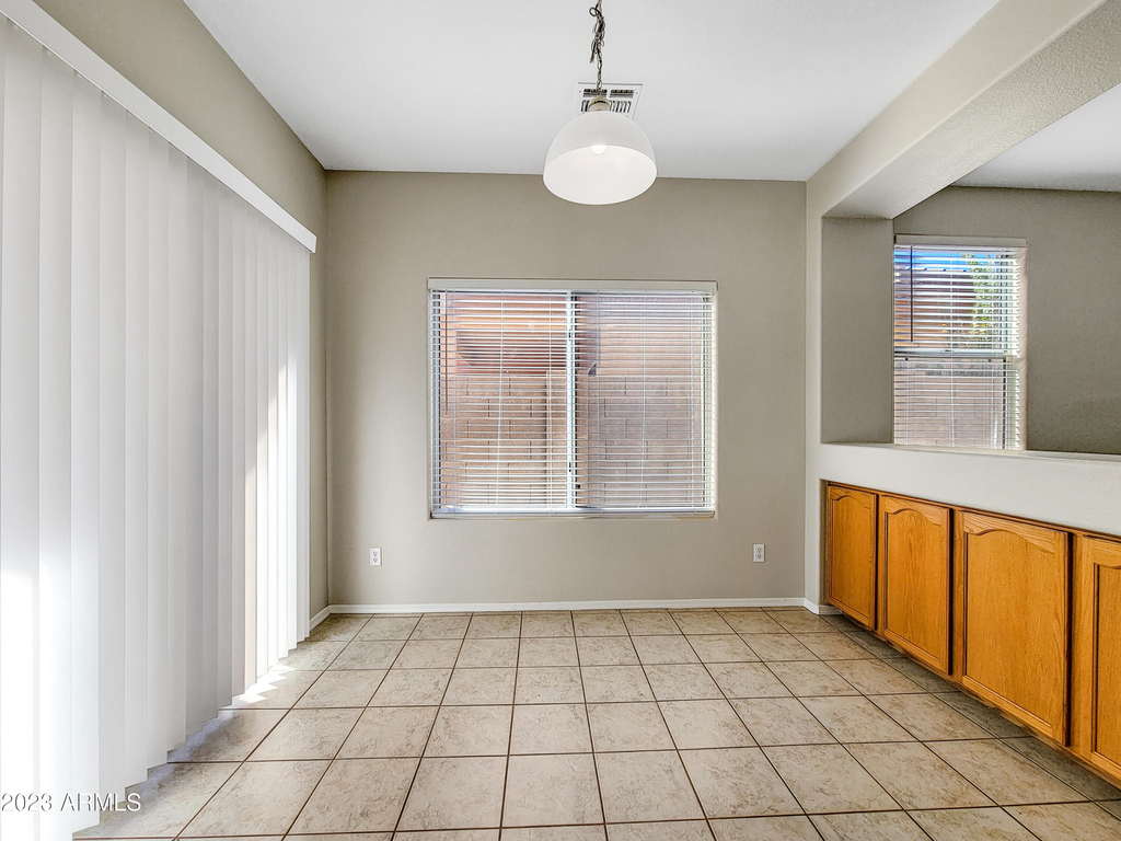 14173 W Weldon Avenue - Photo 10