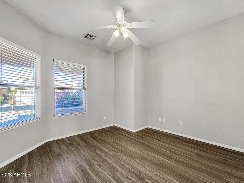 14173 W Weldon Avenue - Photo 4