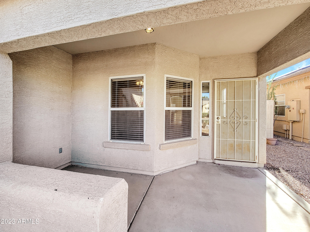 14173 W Weldon Avenue - Photo 2