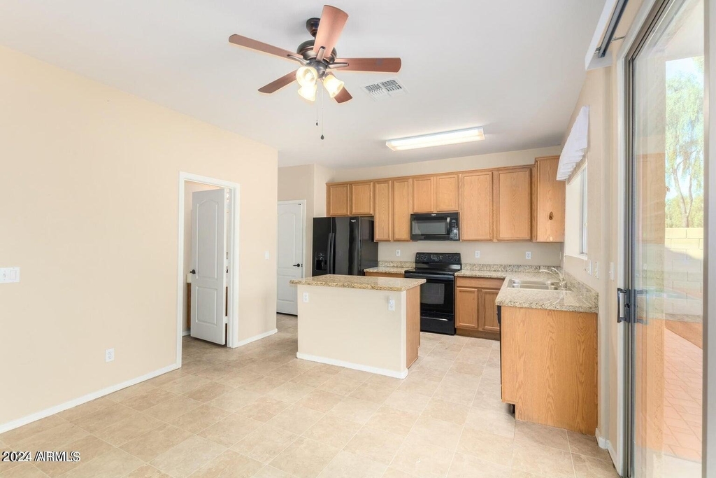 17034 W Rimrock Street - Photo 3