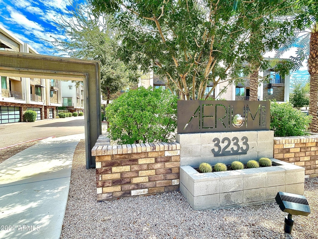 3233 N 70th Street - Photo 36