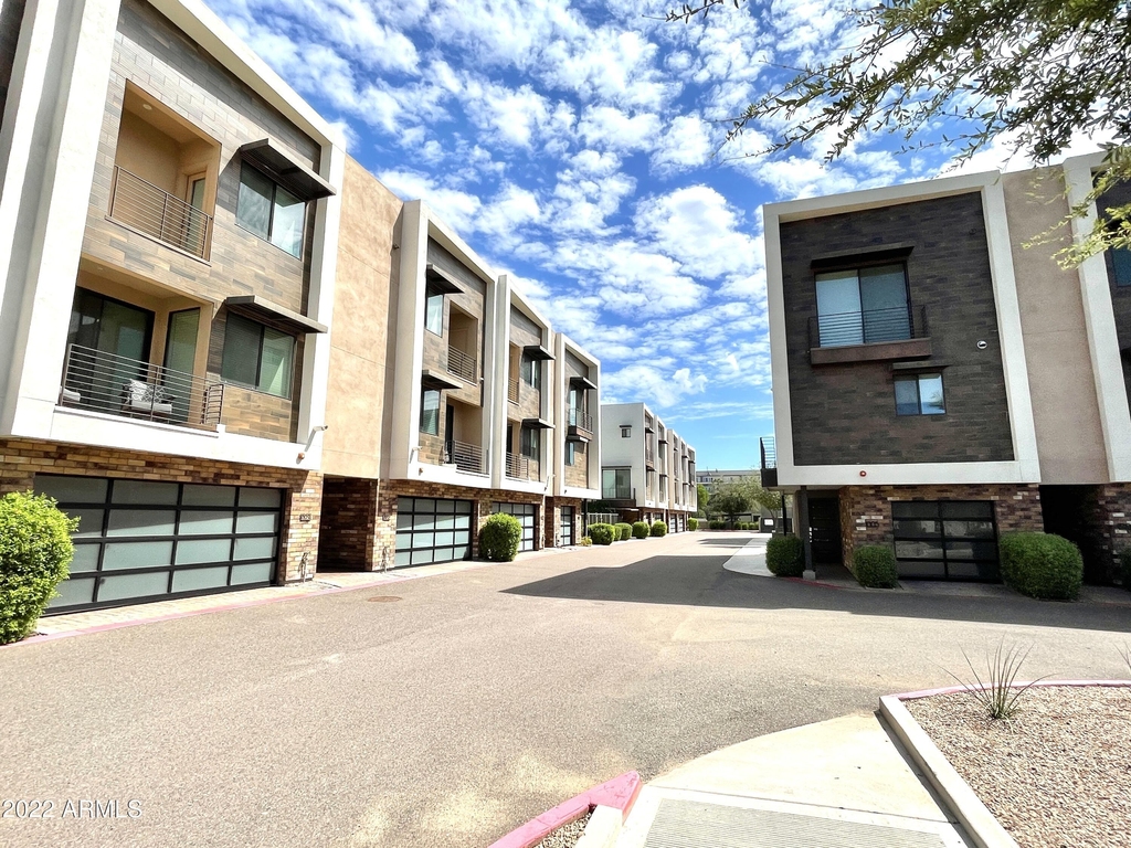 3233 N 70th Street - Photo 35