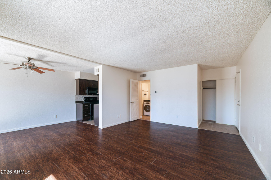7350 N Via Paseo Del Sur -- - Photo 6
