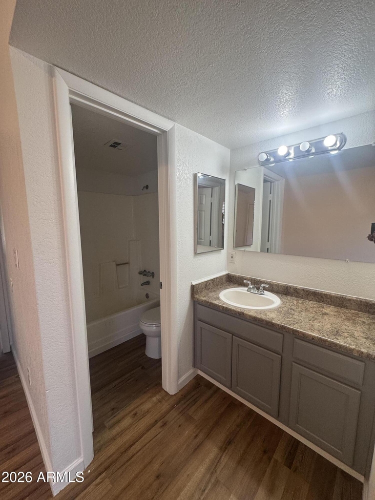 4828 W Orangewood Avenue - Photo 13