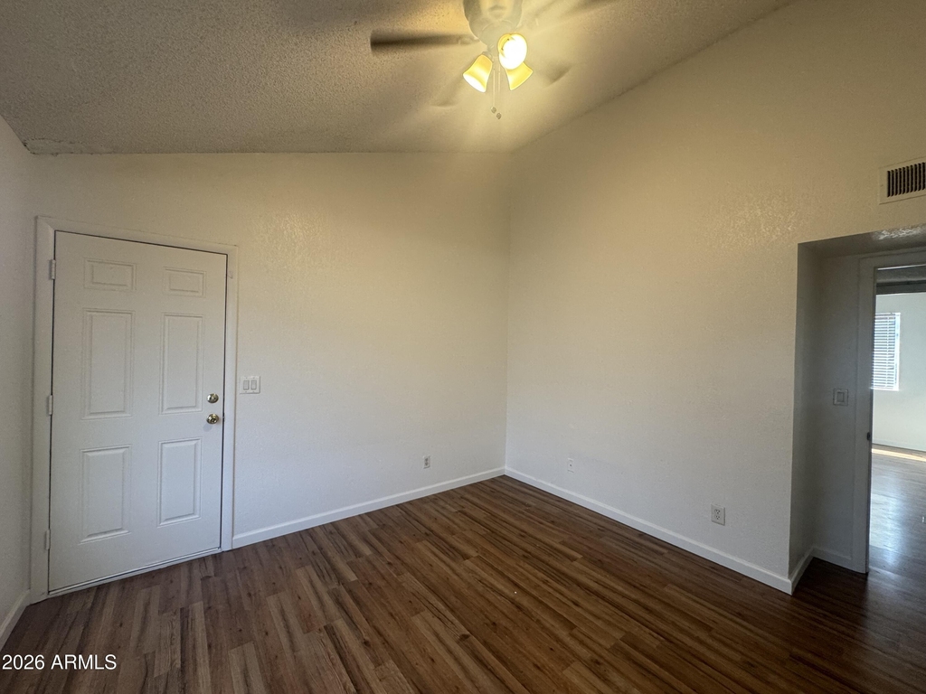 4828 W Orangewood Avenue - Photo 14