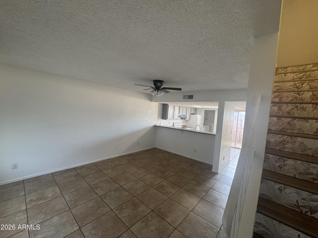 4828 W Orangewood Avenue - Photo 5
