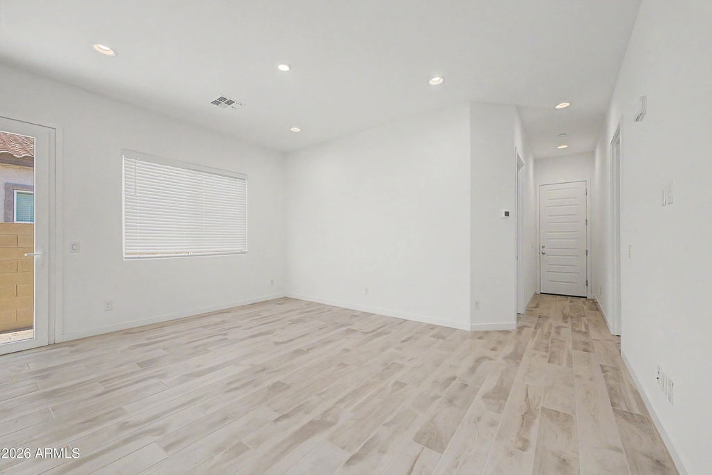 7646 W Desert Spoon Drive - Photo 13