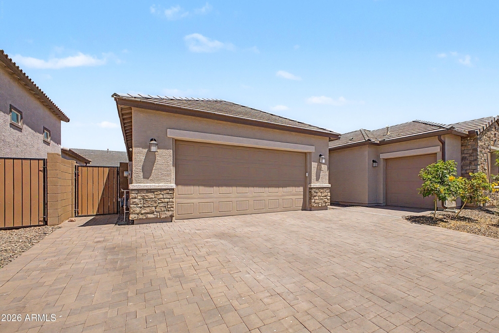 7646 W Desert Spoon Drive - Photo 3