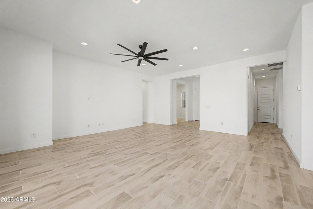 7646 W Desert Spoon Drive - Photo 10